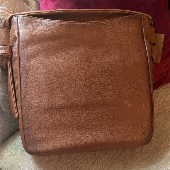 Frye Nora Knotted 100% Genuine Leather Women's Hobo Shoulder Bag - Picture 6 of 10